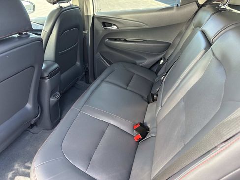 Used 2020 Chevrolet Bolt Premier w/ Infotainment Package image 23