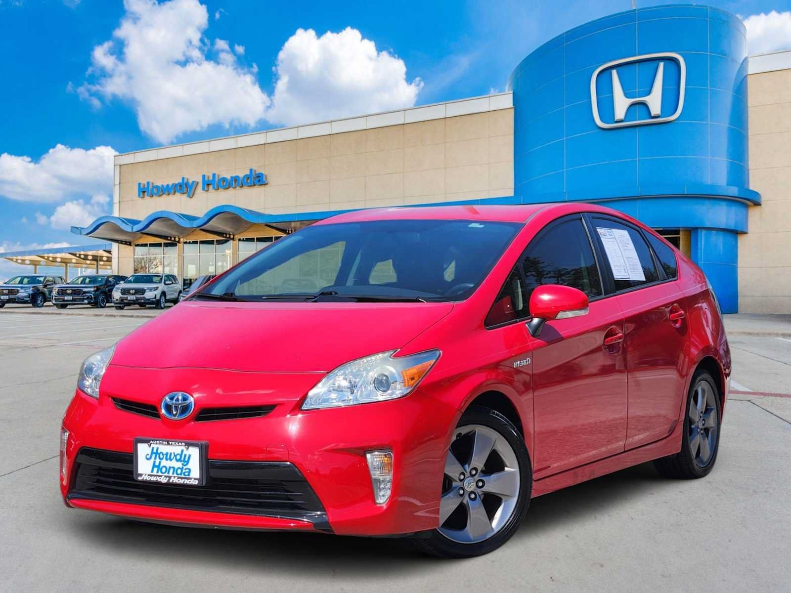 Used 2015 Toyota Prius Persona Series FWD image 1