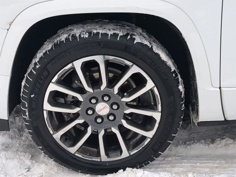 Used 2021 GMC Acadia Denali w/ Denali Ultimate Package image 21