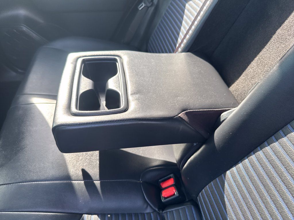Used 2023 Toyota RAV4 XSE AWD/4WD image 35