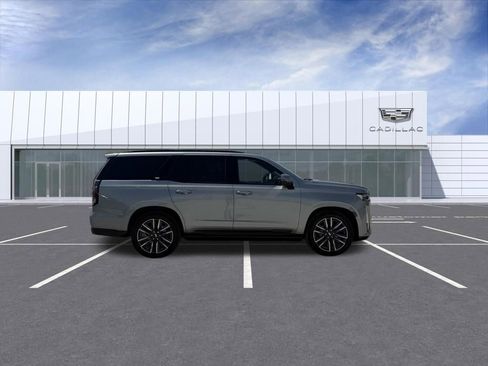 Used 2024 Cadillac Escalade Sport Platinum w/ LPO, Floor Liner Package AWD/4WD image 2