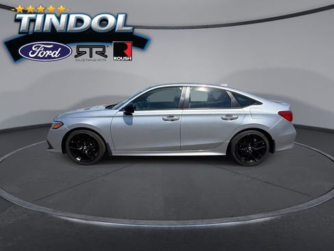 Used 2023 Honda Civic Sport image 5