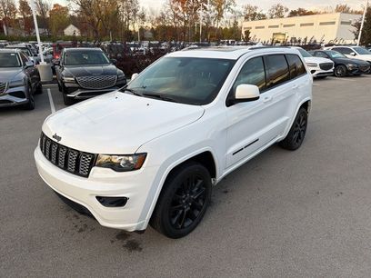 Used 2019 Jeep Grand Cherokee Altitude