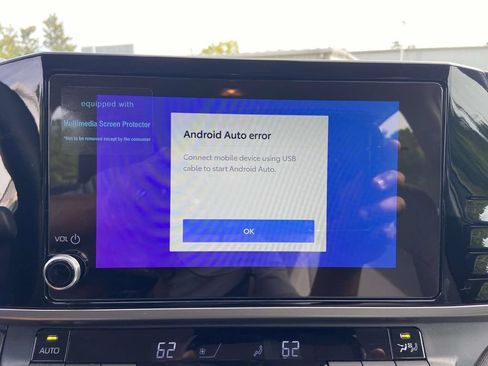 Used 2025 Toyota Camry LE FWD image 24