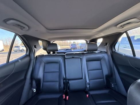 Used 2018 Chevrolet Equinox Premier image 28
