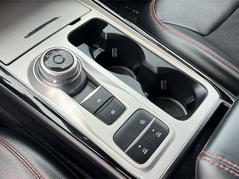 Certified 2022 Ford Explorer ST-Line image 15