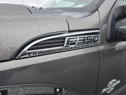 Used 2011 Ford F350 Lariat image 9