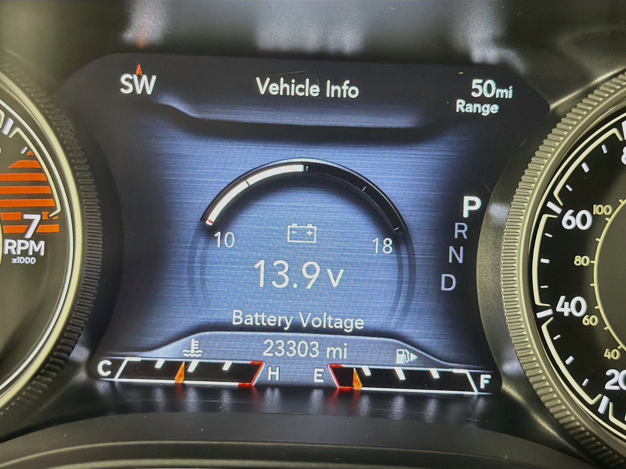 Used 2023 Jeep Cherokee Altitude Lux AWD/4WD image 19