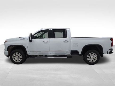 New 2026 Chevrolet Silverado 3500 High Country w/ High Country Premium Package image 2