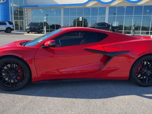Used 2026 Chevrolet Corvette Z06 RWD image 7