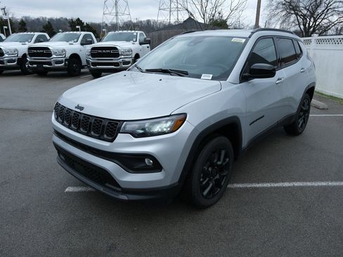 New 2026 Jeep Compass Latitude AWD/4WD image 12