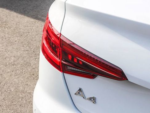 Used 2019 Audi A4 2.0T Premium image 8