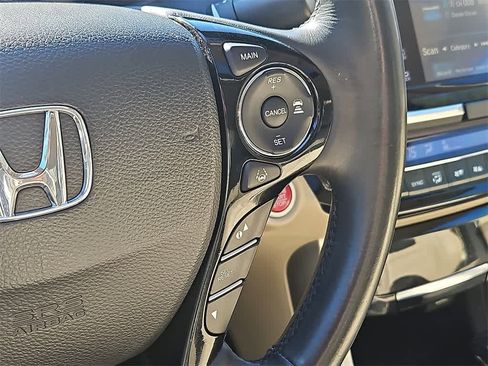 Used 2016 Honda Accord EX-L image 21