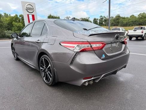 Used 2020 Toyota Camry XSE FWD image 7