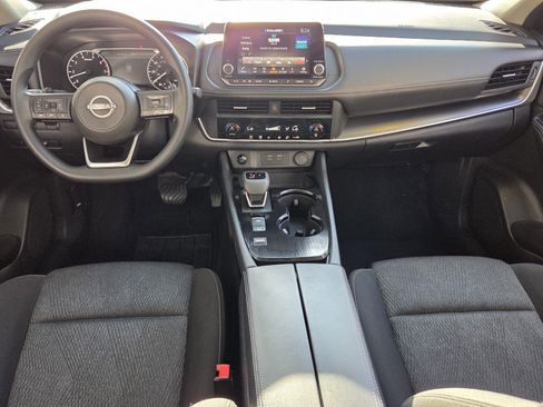 Used 2024 Nissan Rogue SV FWD image 16