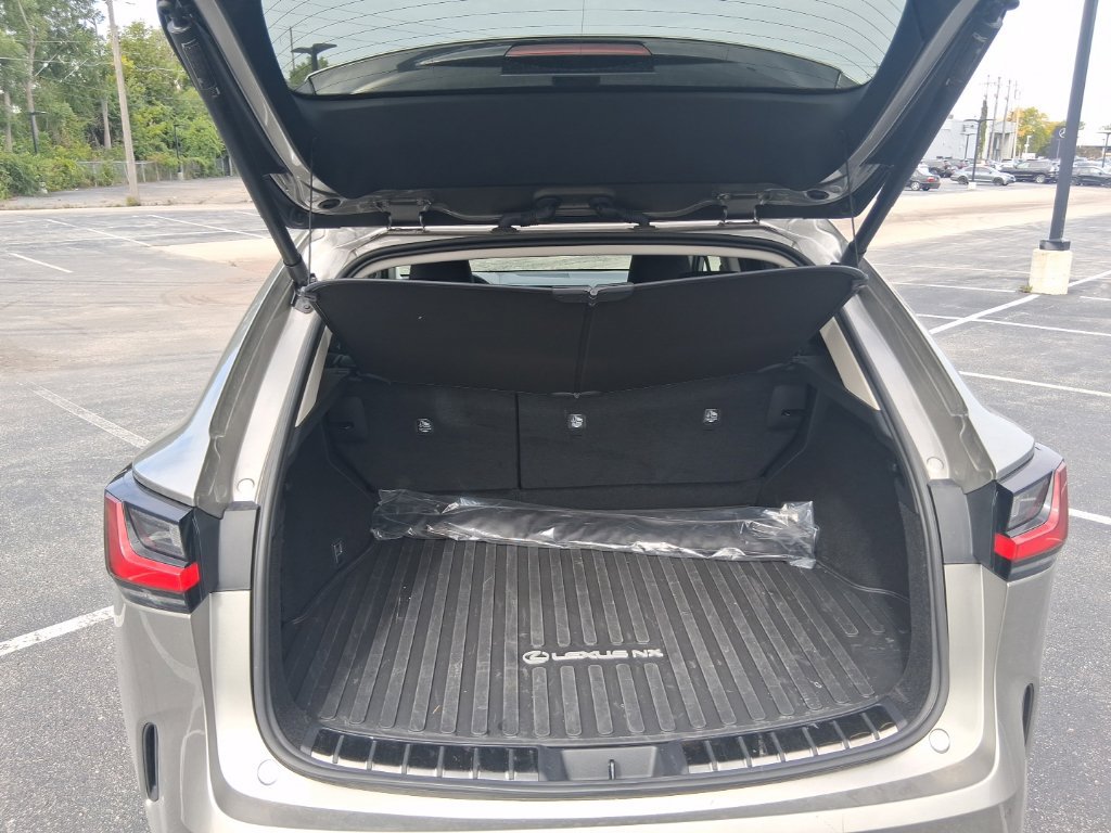 Used 2026 Lexus NX 350 AWD w/ Cold Area Package image 8
