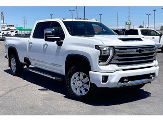 Used 2026 Chevrolet Silverado 3500 High Country w/ Technology Package AWD/4WD video 2