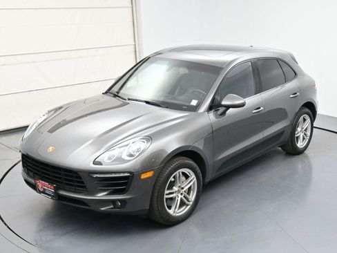 Used 2015 Porsche Macan S AWD/4WD image 33