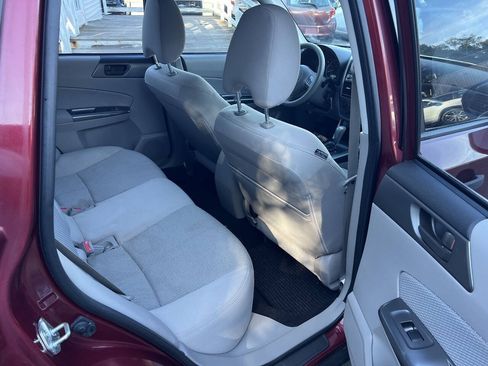 Used 2011 Subaru Forester 2.5X w/ Alloy Wheel Value Pkg AWD/4WD image 20