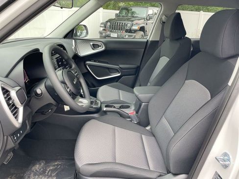 New 2025 Kia Soul LX w/ LX Technology Package image 37
