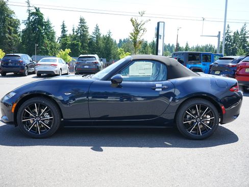 New 2025 MAZDA MX-5 Miata Grand Touring w/ Weather Package image 6