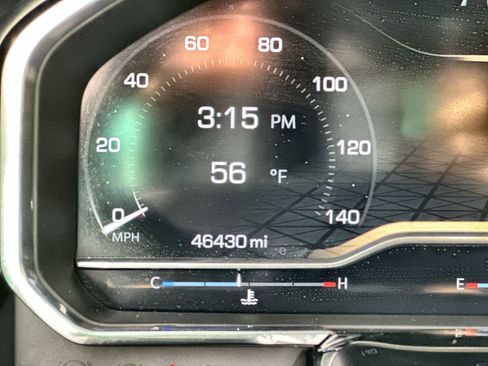 Certified 2024 GMC Sierra 1500 SLT image 12