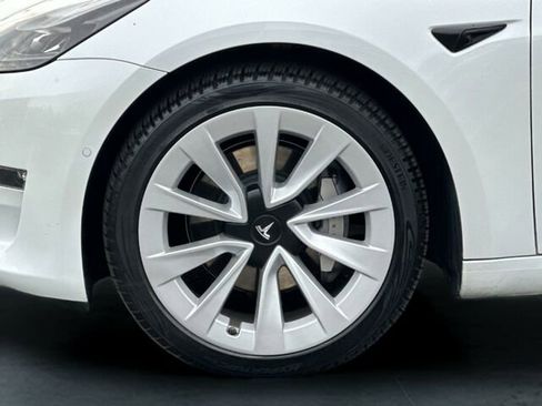 Used 2022 Tesla Model 3 Long Range image 33