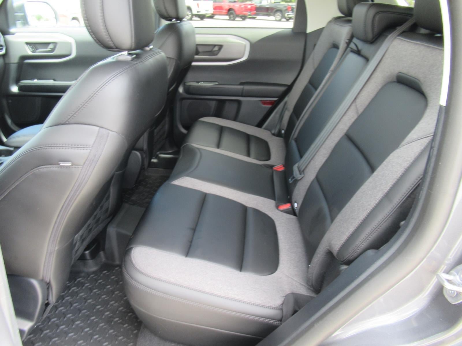 Used 2025 Ford Bronco Sport Big Bend w/ Convenience Package AWD/4WD image 36