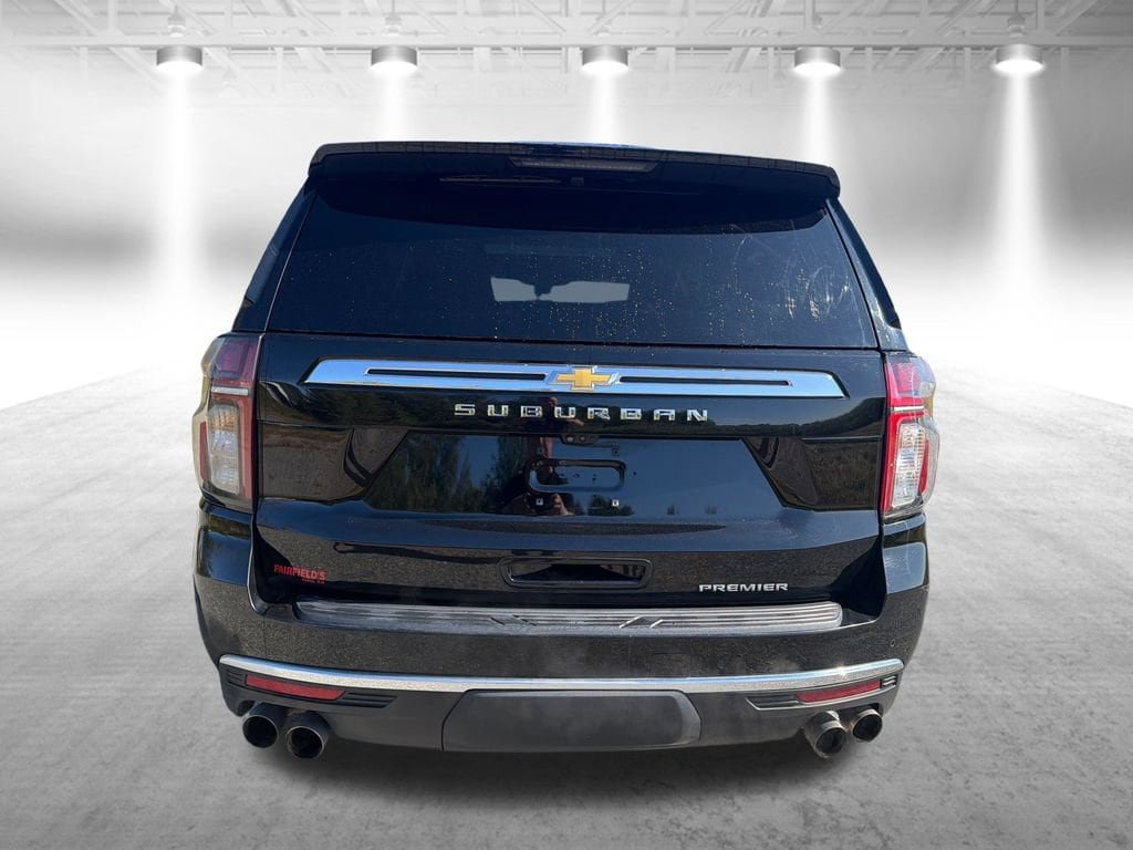 Used 2021 Chevrolet Suburban Premier AWD/4WD image 4