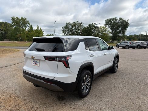Certified 2026 Chevrolet Equinox LT FWD image 6