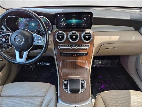 Used 2020 Mercedes-Benz GLC 300 4MATIC image 19