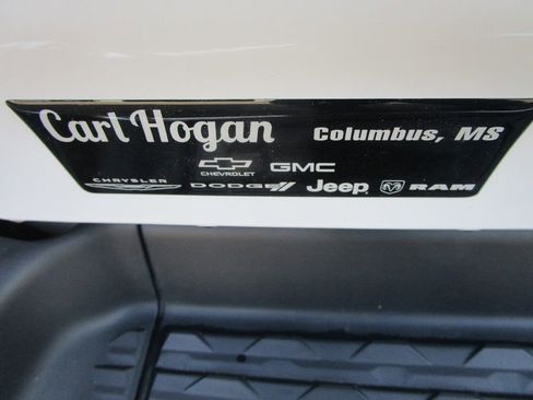 Used 2020 RAM 1500 Laramie RWD image 18