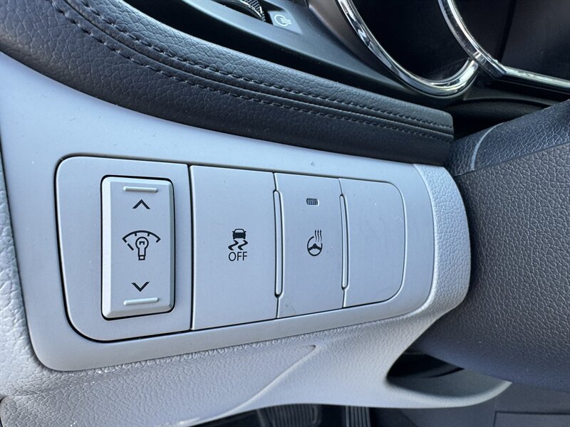 Used 2013 Kia Optima EX w/ Premium Pkg FWD image 25