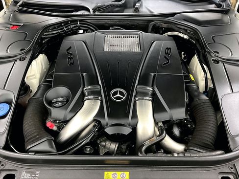 Used 2016 Mercedes-Benz S 550 Sedan image 32