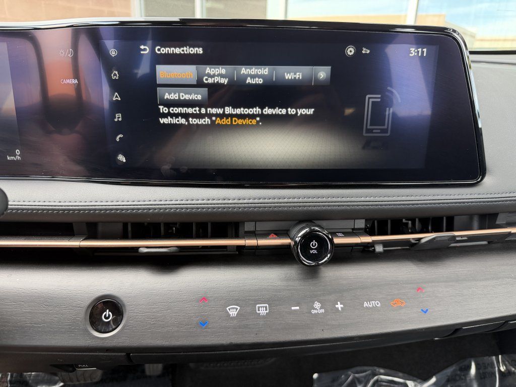 Used 2024 Nissan Ariya FWD image 23