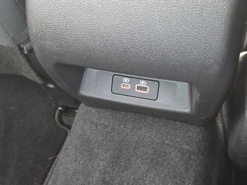 Used 2025 Nissan Altima 2.5 SV FWD image 32