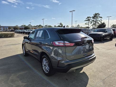 Certified 2024 Ford Edge SEL image 5