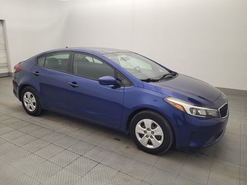 Used 2018 Kia Forte LX image 11