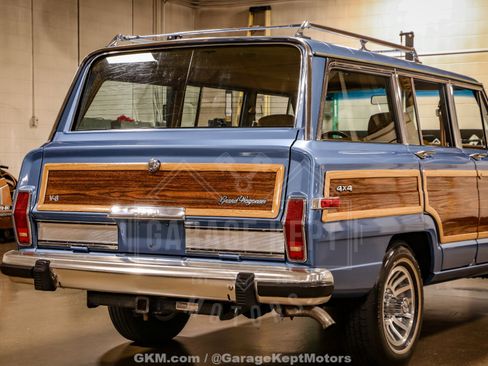 Used 1987 Jeep Grand Wagoneer AWD/4WD image 44
