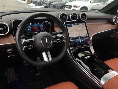 Certified 2023 Mercedes-Benz GLC 300 4MATIC image 17