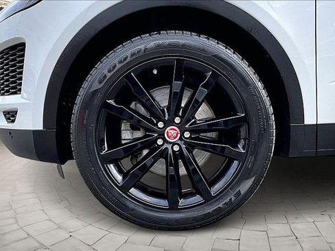 Used 2020 Jaguar E-PACE image 8