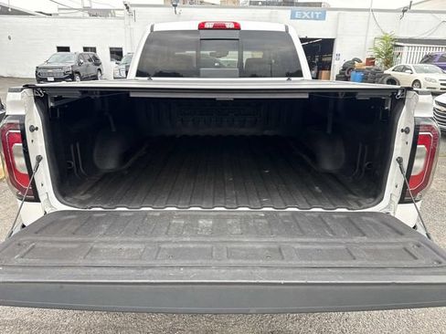 Used 2017 GMC Sierra 1500 Denali w/ Denali Ultimate Package AWD/4WD image 17