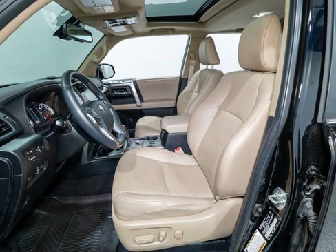 Used 2024 Toyota 4Runner Limited image 16