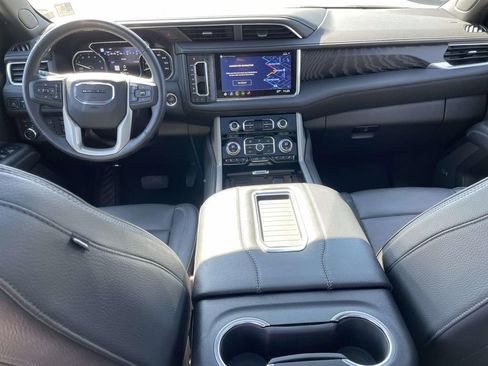 Used 2021 GMC Yukon Denali w/ Denali Ultimate Package image 15