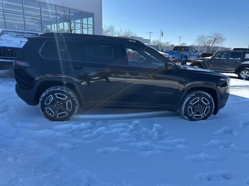 New 2026 Jeep Cherokee Limited image 34