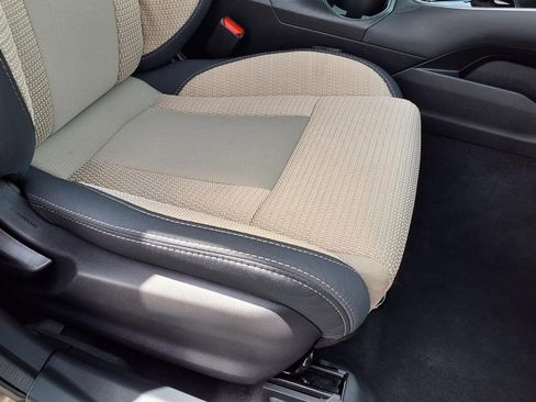 Used 2025 Subaru Outback Premium w/ Popular Package #1A image 18