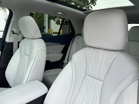 New 2026 Buick Envision Avenir AWD/4WD image 23
