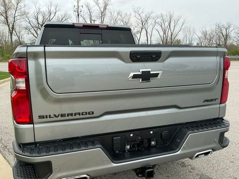 Used 2023 Chevrolet Silverado 1500 RST AWD/4WD image 10