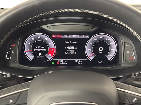Used 2022 Audi SQ7 Prestige AWD/4WD image 26