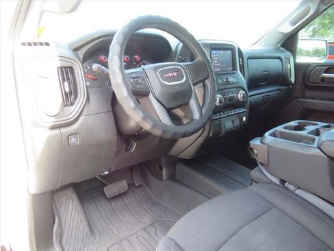 Used 2023 GMC Sierra 1500 Pro w/ Graphite Edition AWD/4WD image 18